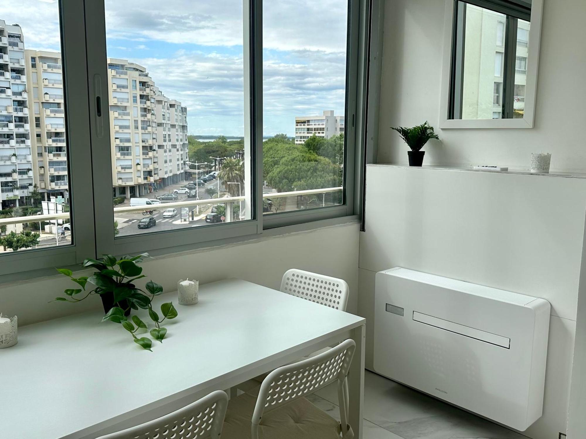 Studio Vue Sur Le Port มอกิโอ ภายนอก รูปภาพ
